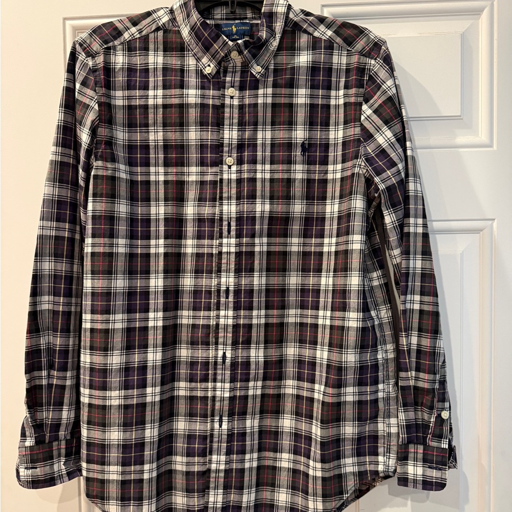 Boys youth button down, Ralph Lauren checkered shirt. Size XL 18 to 20.